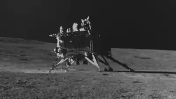 Chandrayaan-3 New Update: विक्रम ने एक बार फिर चंद्र सतह पर की लैंडिंग, जानें अब आगे क्या होगा…