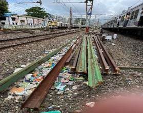 Swachhata Hi Seva Abhiyan: भारतीय रेल ने देशभर में 'स्वच्छता ही सेवा अभियान' चलाया 2 Swachhata Hi Seva Abhiyan 1
