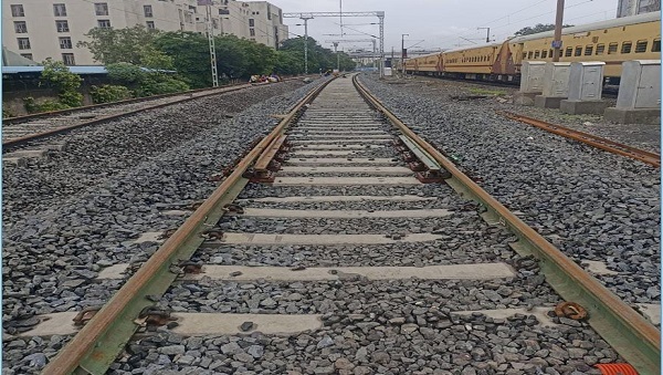 Third line started between Surat Udhna