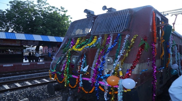 Train Stoppage at Wankaner Station: ओखा-देहरादून-ओखा उत्तरांचल एक्सप्रेस को वांकानेर पर प्रदान किया गया स्टॉपेज 1 Train Stoppage at Wankaner Station