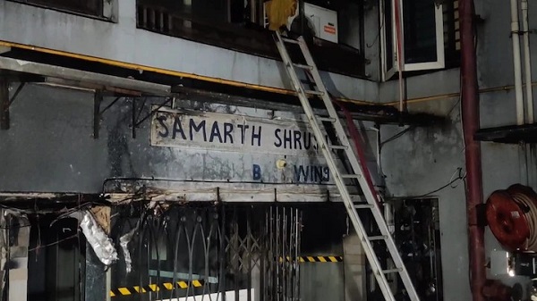 Fire Incident in Goregaon Building: मुंबई के गोरेगांव की एक इमारत में लगी आग, 08 लोगो ने गंवाई जान…