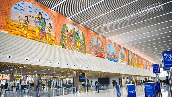 Ayodhya Airport Pictures: लोकार्पण से पहले अयोध्या एयरपोर्ट की खूबसूरत तस्वीरें आई सामने; पी एम मोदी करेंगे उद्घाटन