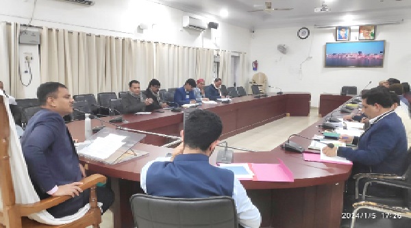Varanasi DM Reviewed Samagra Shiksha Abhiyan Program