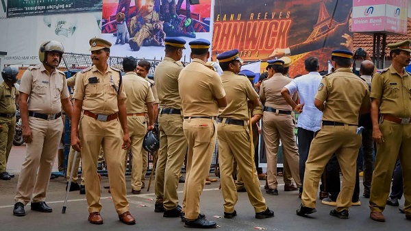 RamLala Pran Pratishtha: रामलला की प्राण प्रतिष्ठा में शामिल होने वाले पुलिसकर्मियों के लिए आदेश जारी