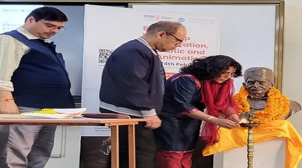 Illustration Illumination Art: बीएचयू में इलस्ट्रेशन इमिनेशन कला पर सात दिवसीय कार्यशाला शुरू 1 Illustration Illumination Art