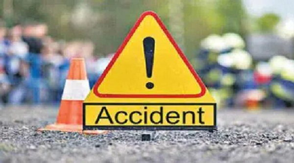 Andhra Pradesh Road Accident: मातम में बदली शादी की खुशियां, नव दंपति सहित 05 लोगों की मौत