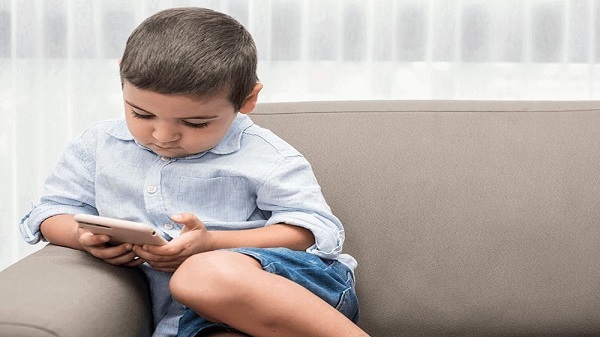 Children Not be able Use Social Media: अब बच्चे नहीं चला पाएंगे सोशल मीडिया, सरकार ने अमल में लाया कानून