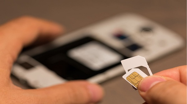 SIM Card New Rule: सिम कार्ड को लेकर बदलने वाले हैं नियम, आपका जानना बेहद जरूरी