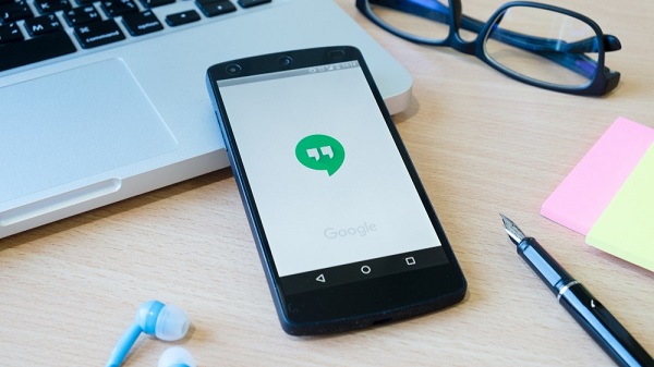 WhatsApp New feature: व्हाट्सएप यूजर्स के लिए बड़ी खबर, स्टेटस में बड़े बदलाव की तैयारी