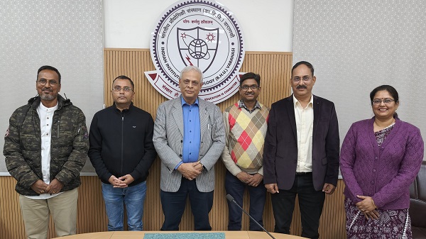 IIT BHU heads appointed: आईआईटी (बीएचयू) में तीन नए डीन और पांच नए विभागाध्यक्ष नियुक्त 1 IIT BHU heads appointed