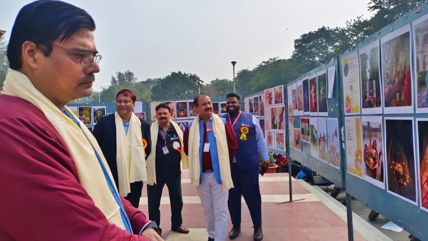 Photo festival in kashi: काशी मे फोटोत्सव 4.0 छाया चित्र प्रदर्शनी का भव्य उद्घाटन 1 Photo festival in kashi