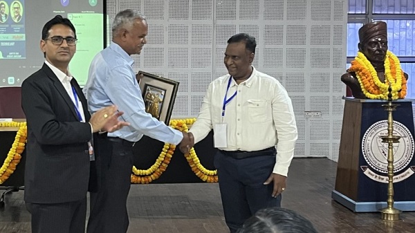 Techno Pharma Conference: आई आई टी बी एच यू मे टेक्नो फॉर्मा कांफ्रेंस आयोजित 1 Techno Pharma Conference: आई आई टी बी एच यू मे टेक्नो फॉर्मा कांफ्रेंस आयोजित