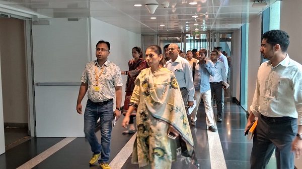 Youth Spiritual Summit: युवा आध्यात्मिक शिखर सम्मेलन की तैयारियों का जयाज़ा लिया केंद्रीय मंत्री ने 1 Youth Spiritual Summit: युवा आध्यात्मिक शिखर सम्मेलन की तैयारियों का जयाज़ा लिया केंद्रीय मंत्री ने