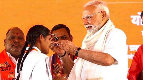 20th PM-KISAN instalment: प्रधानमंत्री ने वाराणसी को 22 सौ करोड़ की परियोजनाओं का दिया उपहार 7 pm blind chashma