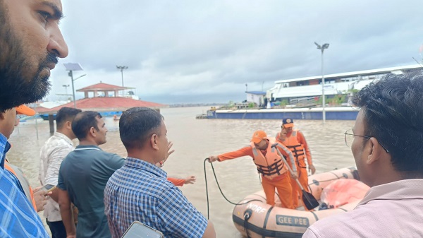 varanasi flood