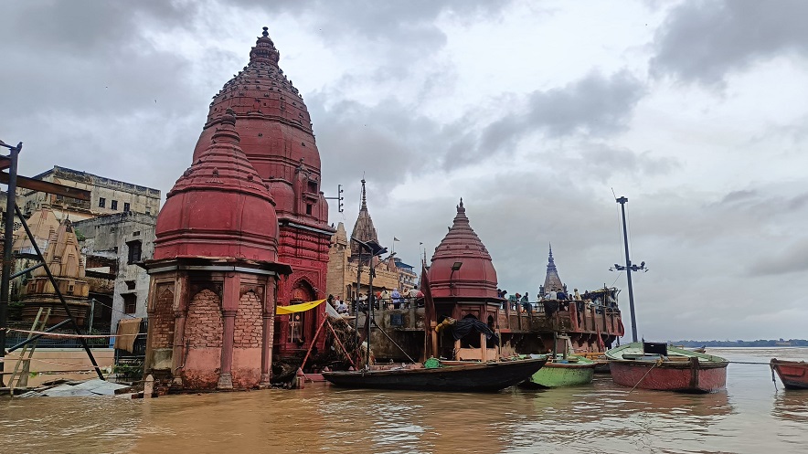 varanasi ganga flood