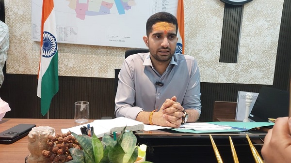 New Municipal Commissioner of Kashi: काशी के नये नगर आयुक्त बने हिमांशु नागपाल 1 New Municipal Commissioner of Kashi Himanshu Nagpal