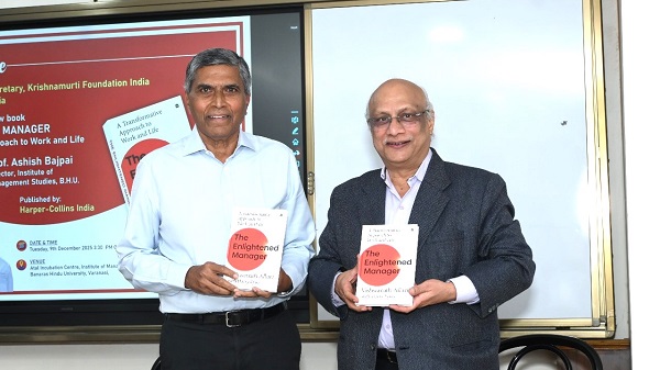 Book Release: 'दी एनलाइटेंड मैनेजर' पुस्तक का विमोचन एवं परिचर्चा का हुआ आयोजन 1 Book Release varanasi