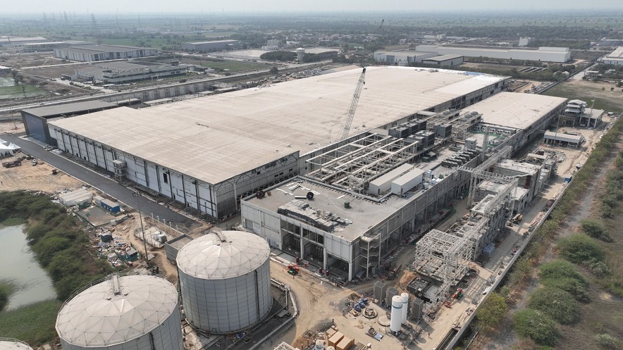 Micron: भारत के AI इकोसिस्टम के लिए गेमचेंजर बनेगा माइक्रोन का साणंद प्रोजेक्ट 1 sanand semi conduct micro