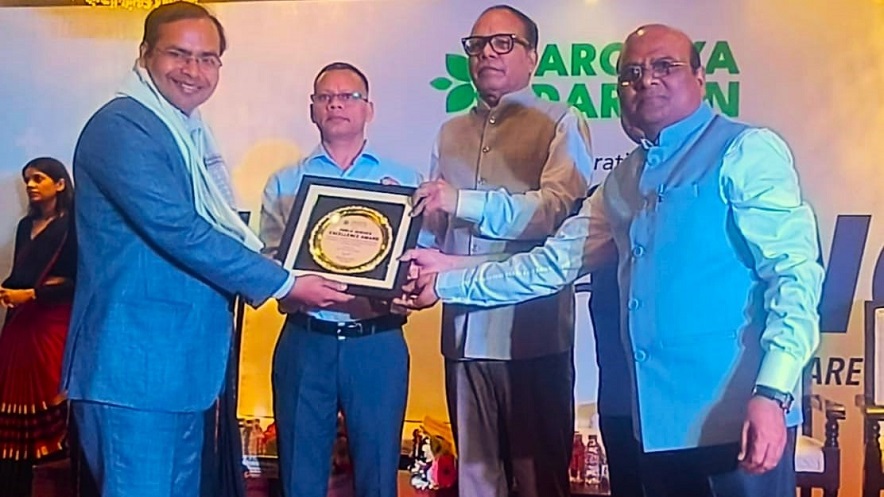 Life Time Excellence Award: जय सिंह को सामाजिक कार्यों के लिए मिला लाइफ टाइम एक्सिलेंस अवॉर्ड 1 jay singh