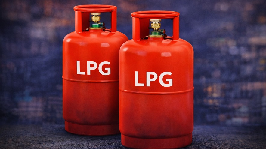 Energy Supply News: पश्चिम एशिया तनाव के बीच सरकार की बड़ी बैठक, गैस सप्लाई और एलपीजी पर दी अहम जानकारी 3 lpg gas