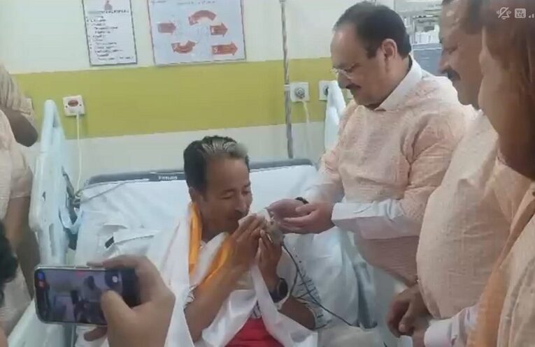 Sonam Wangchuk: सोनम वांगचुक ने ख़त्म किया अनशन परन्तु छात्रों का आंदोलन जारी