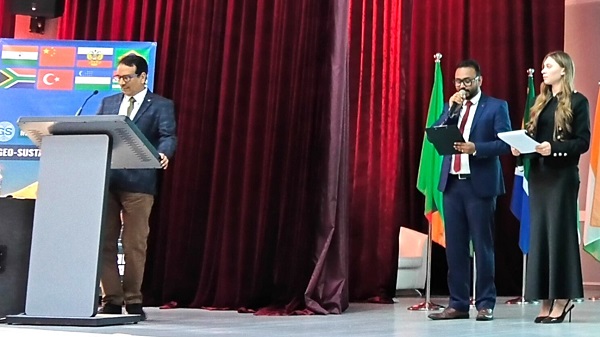 IIT BHU के प्रो. कमलेश कुमार सिंह ने BRICS-2026 में प्रस्तुत किया ई-वेस्ट रिसाइक्लिंग पर शोध 1 bhu 2509